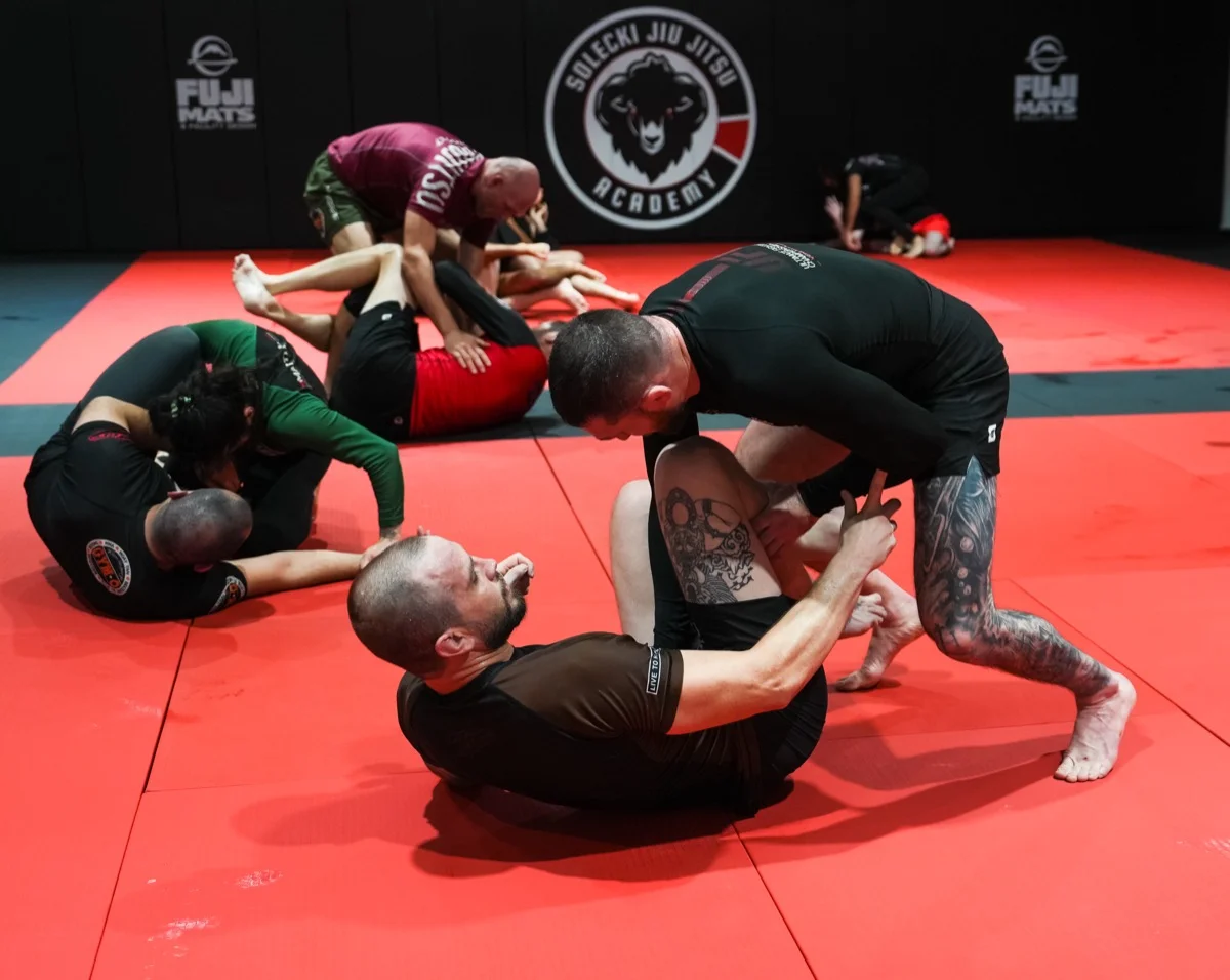 BJJ for Weight Loss: How Jiu-Jitsu Burns Fat and Builds Strength